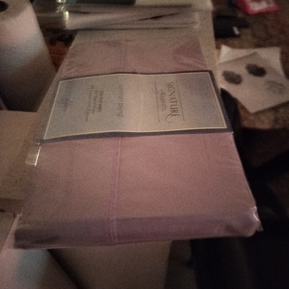 Light Grey Full Size Flat Sheet 250thread count Signature by Wamsutta - Picture 3 of 4